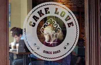 Logo decal mờ cắt chữ cho công ty